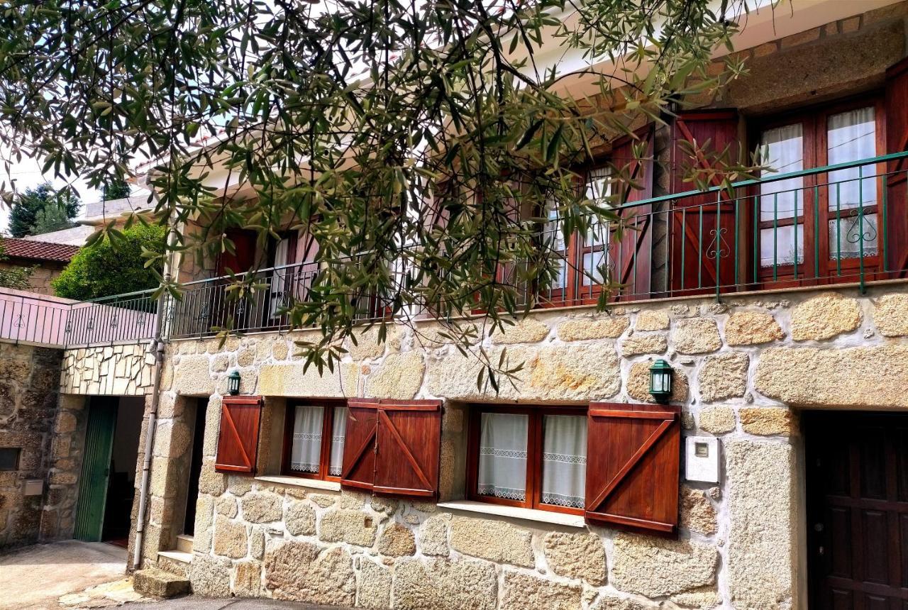 D'Oliva Gerês - River Side Houses Exterior foto